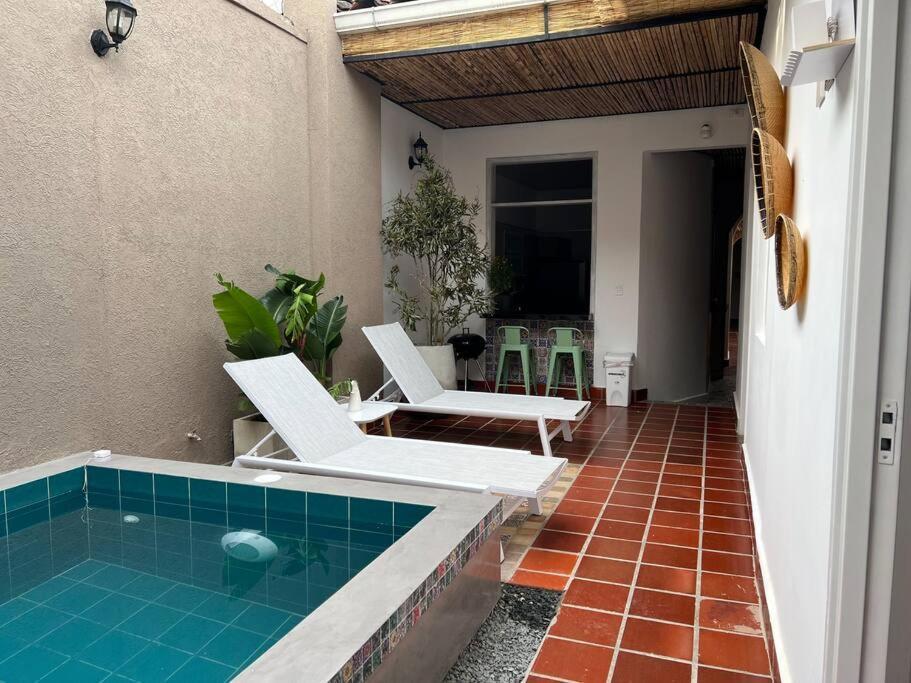 Nueva En San Antonio Cali, La Casa De Tona Exterior foto